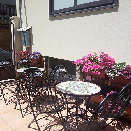 Bed and Breakfast Eurelios Adrano Екстер'єр фото